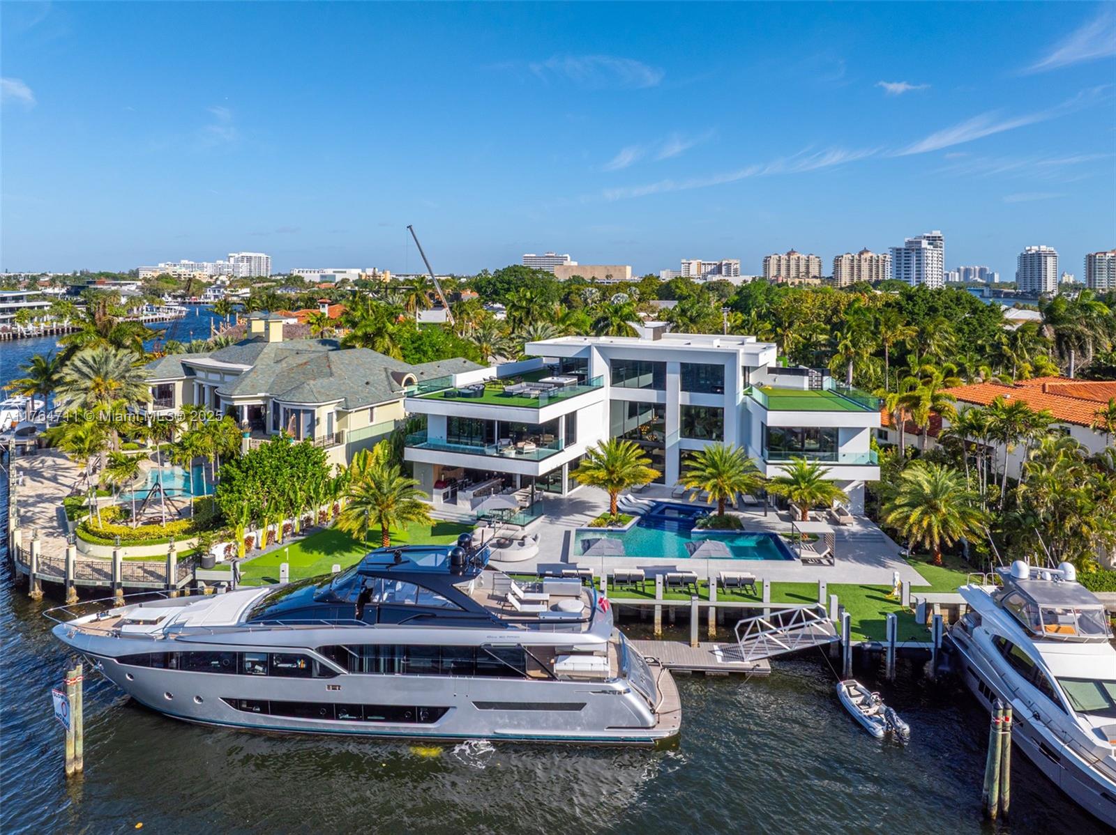 501 Middle River Dr, Fort Lauderdale FL 33304