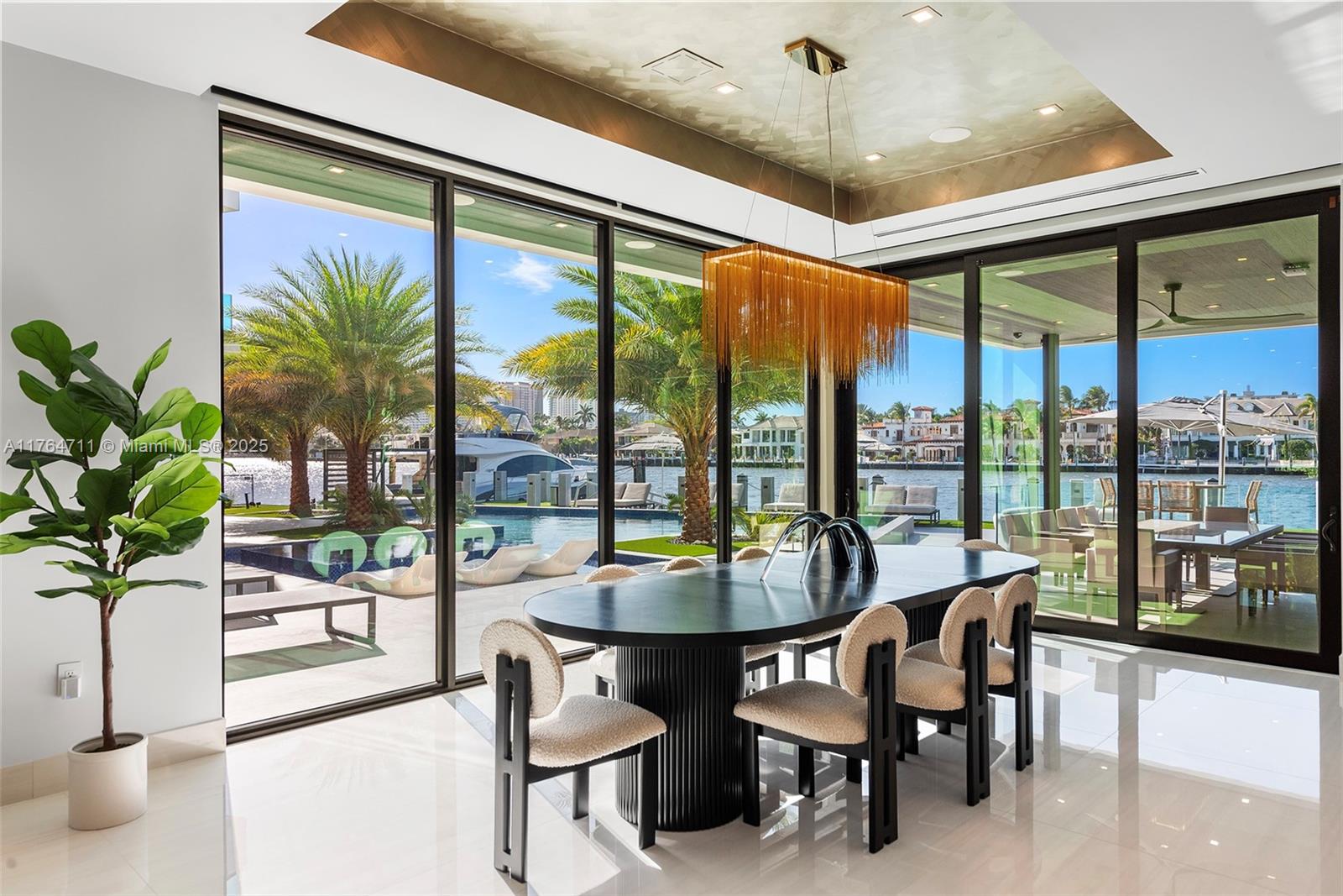 501 Middle River Dr, Fort Lauderdale FL 33304
