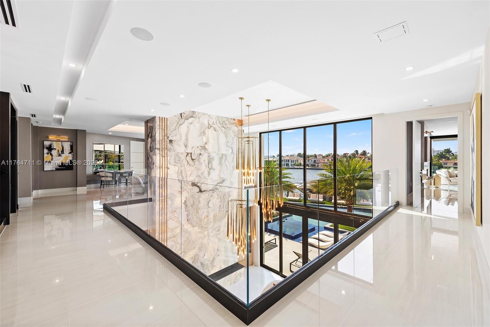 501 Middle River Dr, Fort Lauderdale FL 33304
