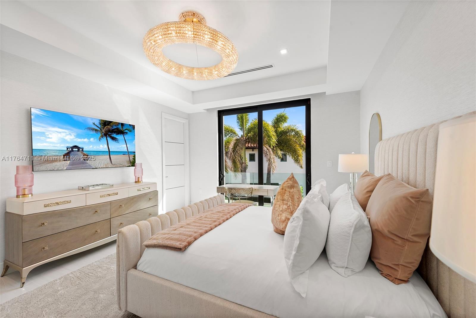 501 Middle River Dr, Fort Lauderdale FL 33304