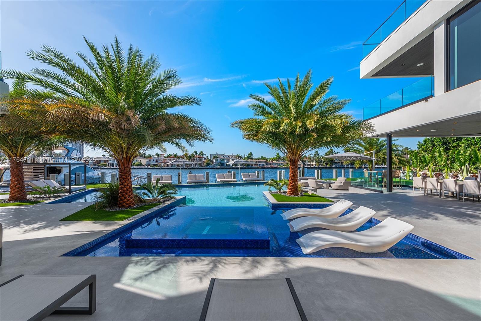 501 Middle River Dr, Fort Lauderdale FL 33304