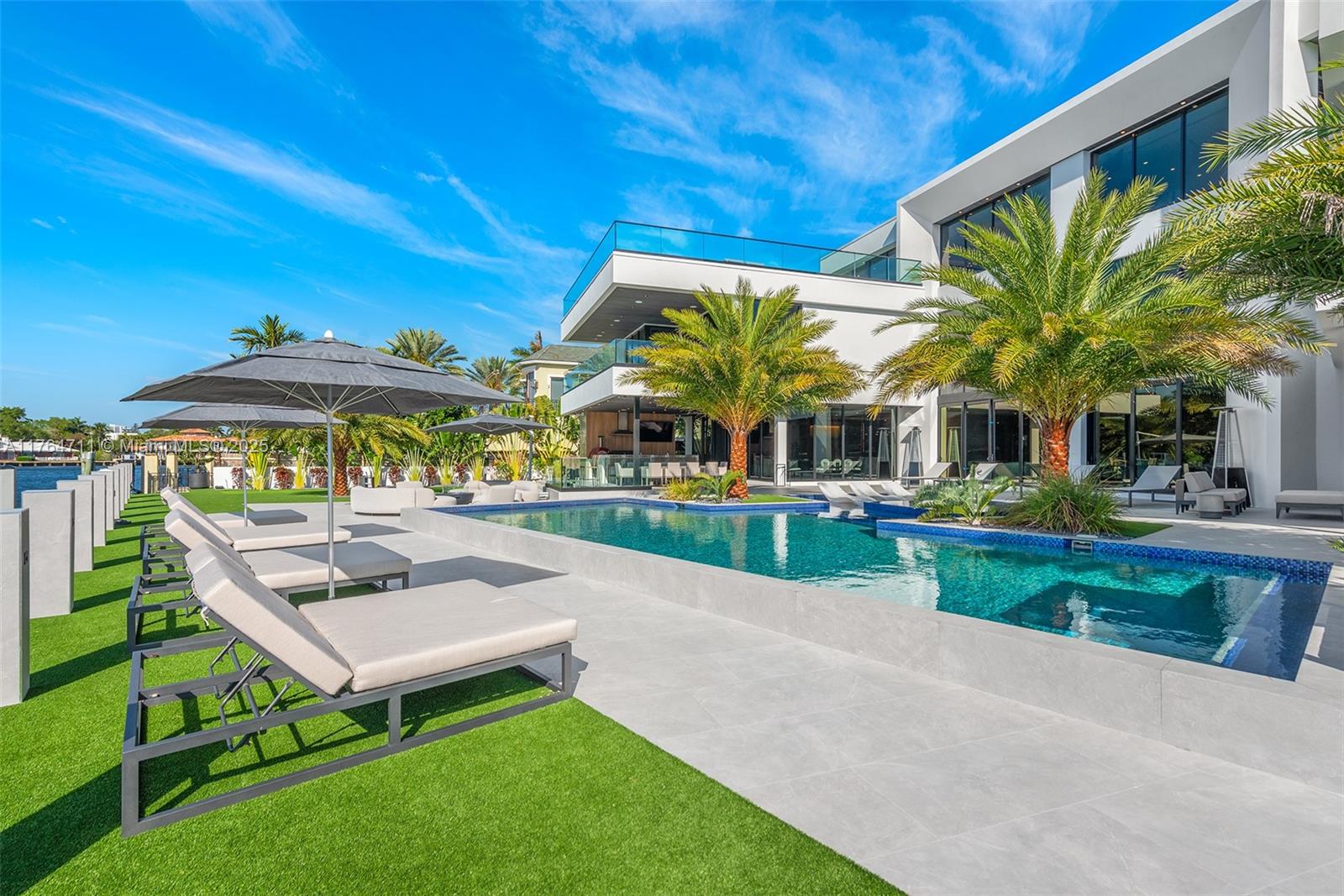 501 Middle River Dr, Fort Lauderdale FL 33304