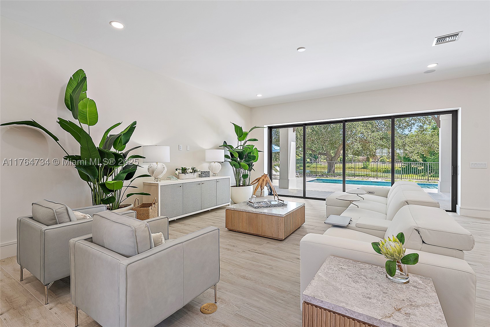 325 N Fairway, Tequesta FL 33469