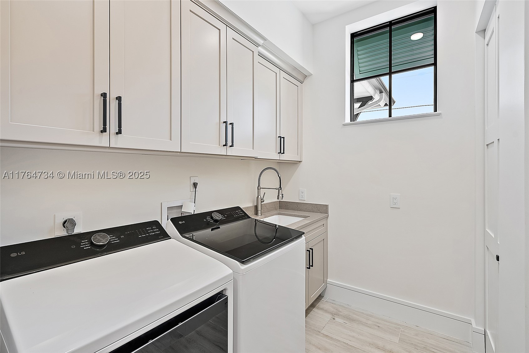 325 N Fairway, Tequesta FL 33469