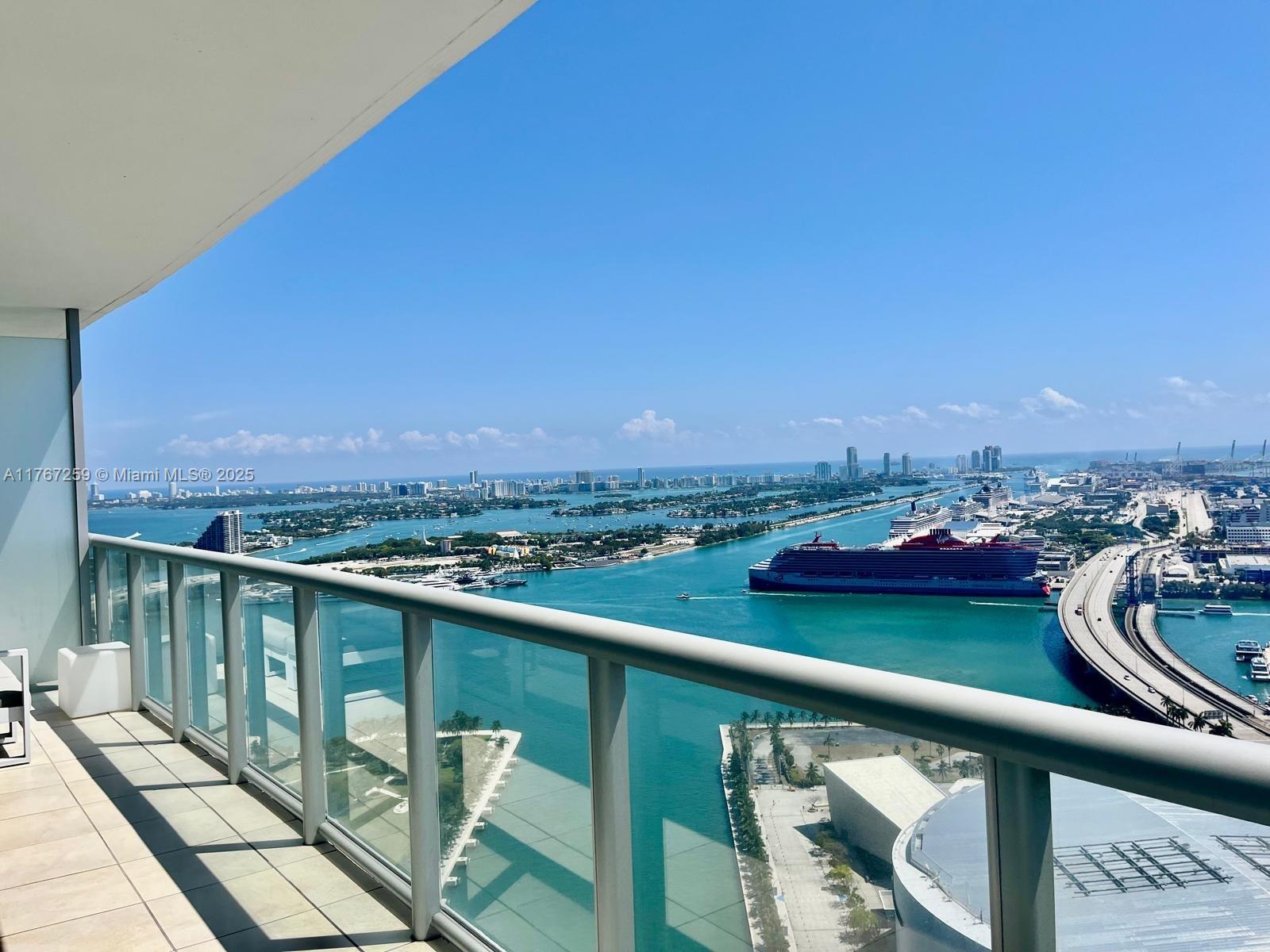 888 Biscayne Blvd #4306, Miami FL 33132