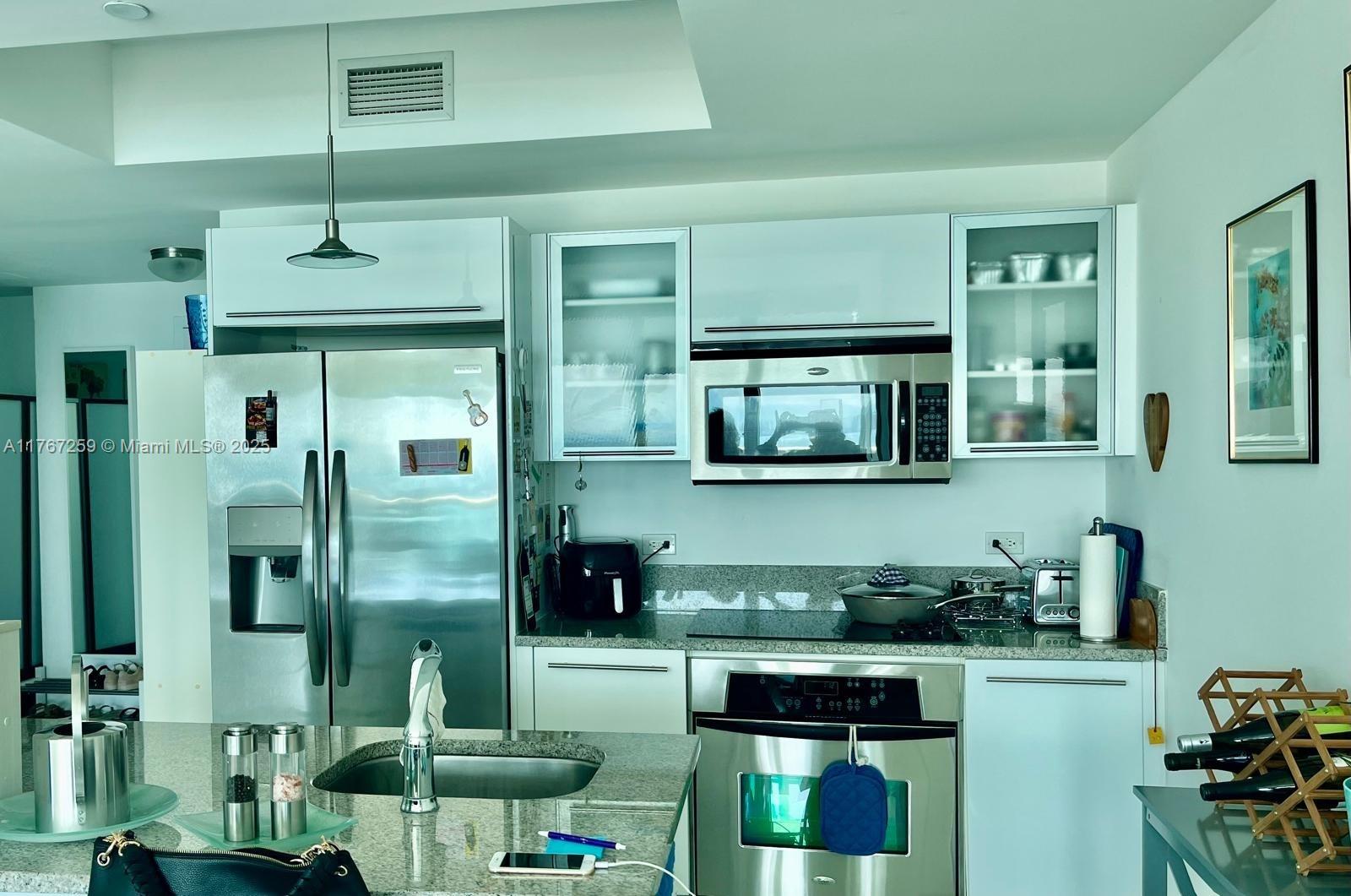 888 Biscayne Blvd #4306, Miami FL 33132