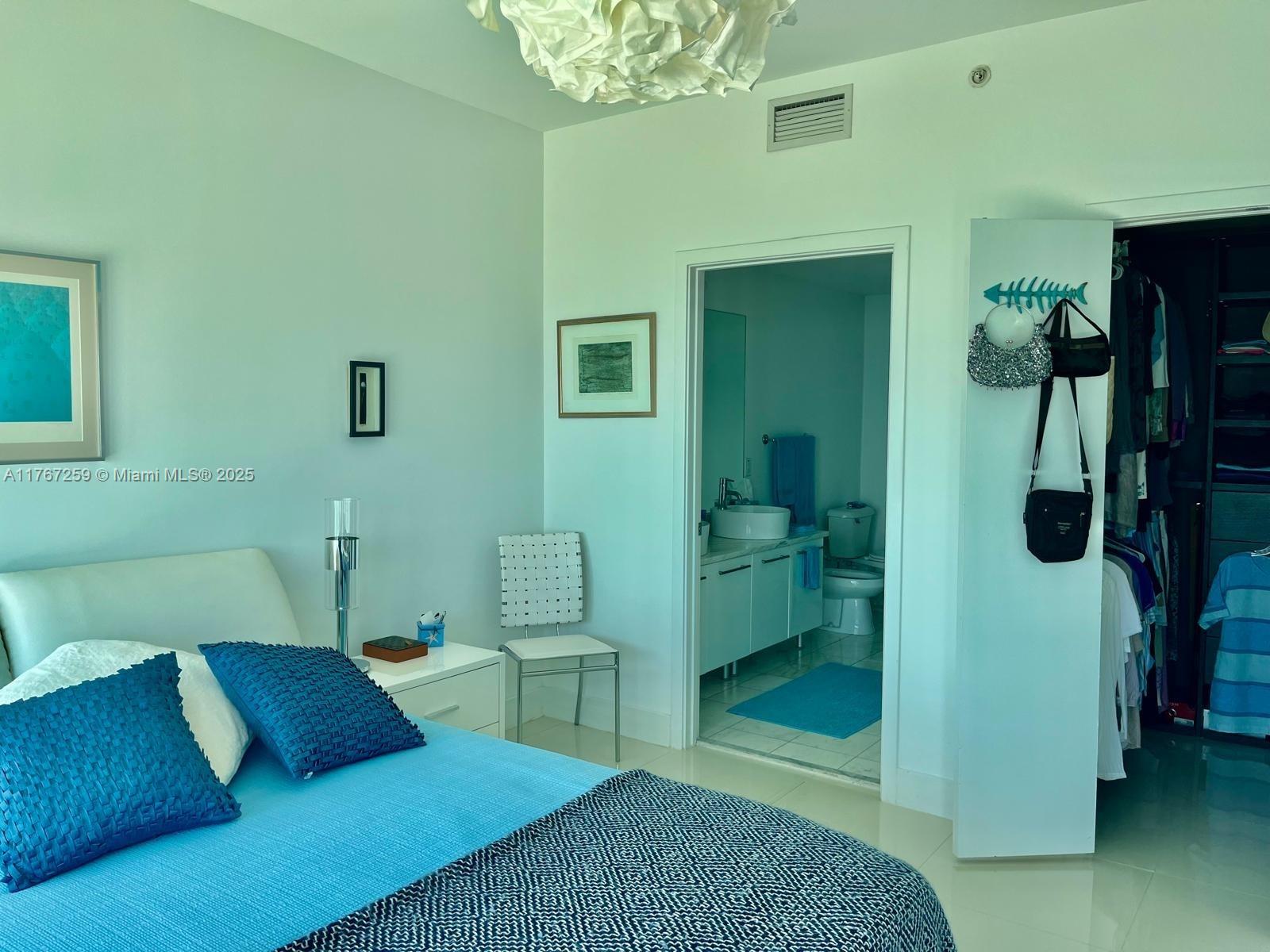 888 Biscayne Blvd #4306, Miami FL 33132