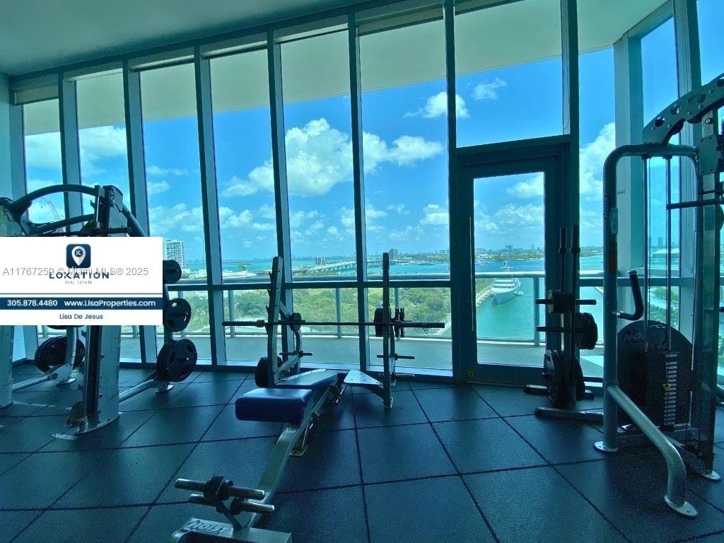 888 Biscayne Blvd #4306, Miami FL 33132