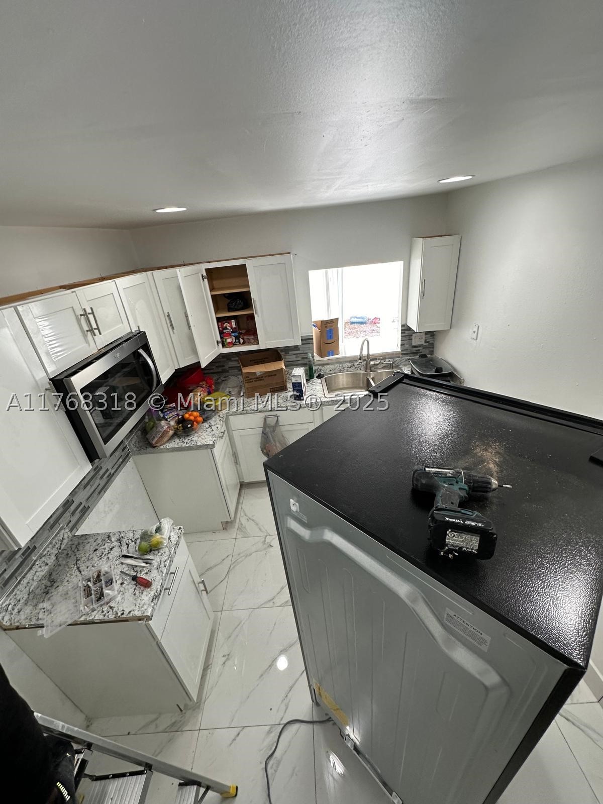 700 SW 80th Ter #0, North Lauderdale FL 33068