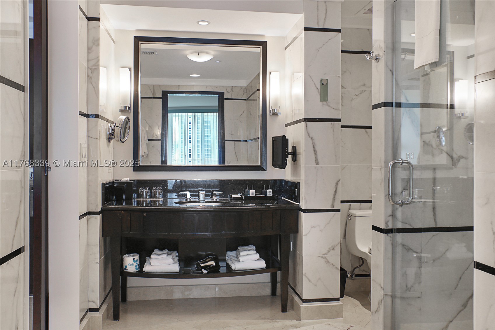 4391 Collins Ave #1415, Miami Beach FL 33140