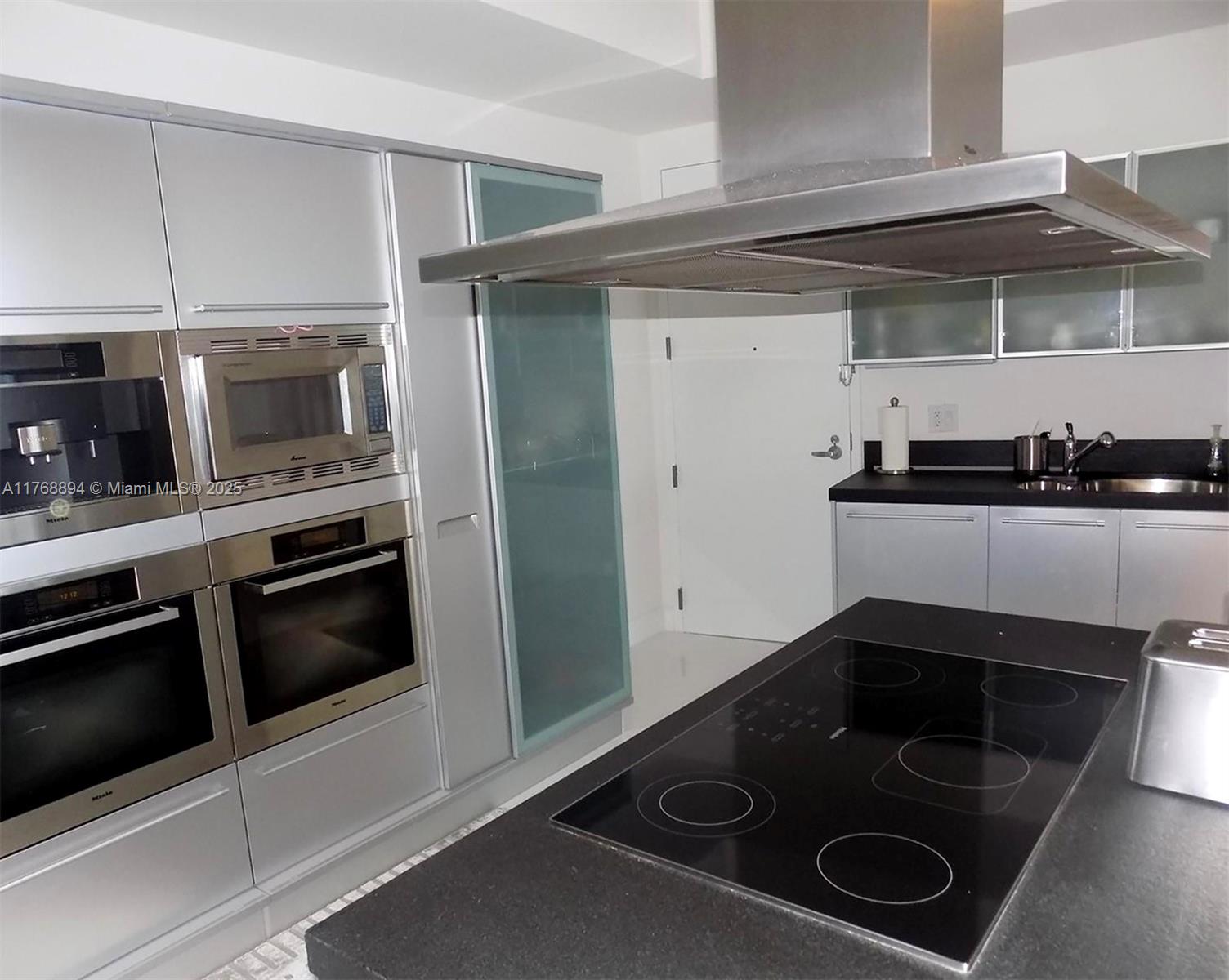 18201 Collins Ave #3906, Sunny Isles Beach FL 33160