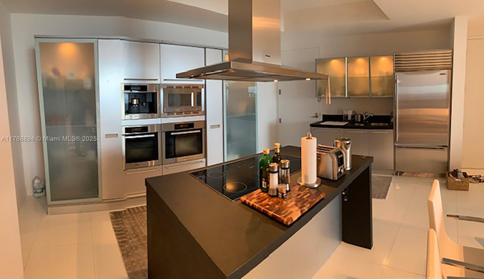 18201 Collins Ave #3906, Sunny Isles Beach FL 33160