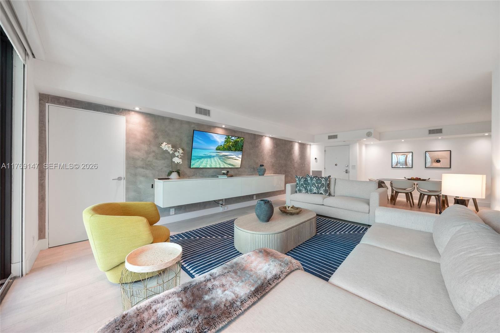 1111 Crandon Blvd #A1105, Key Biscayne FL 33149