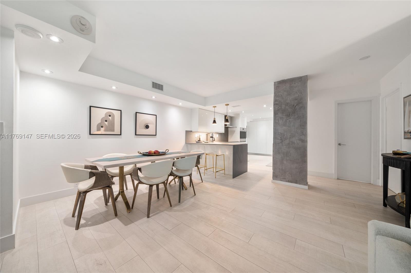 1111 Crandon Blvd #A1105, Key Biscayne FL 33149