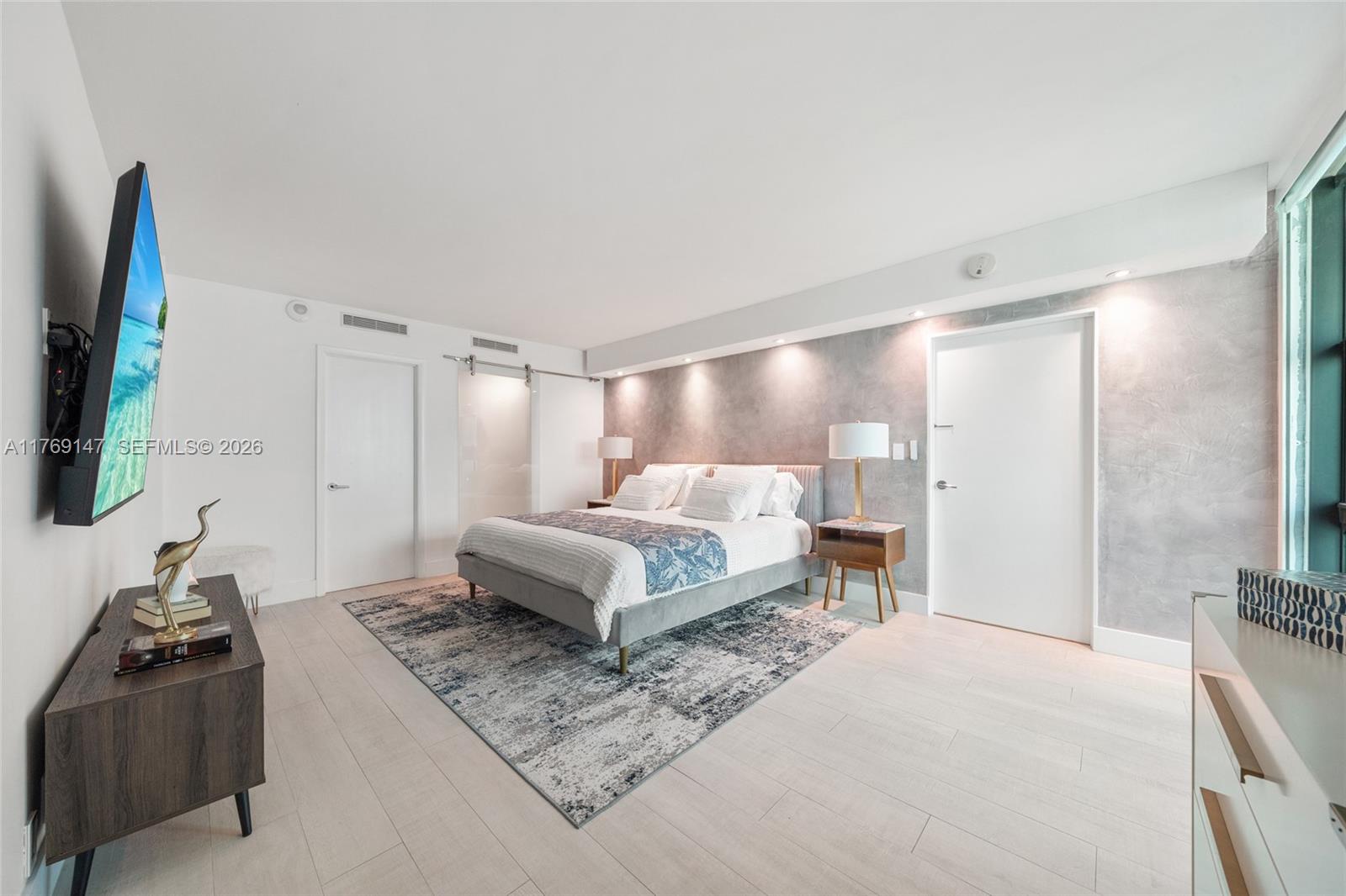 1111 Crandon Blvd #A1105, Key Biscayne FL 33149