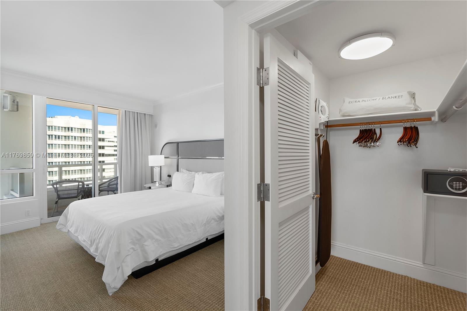 4401 Collins Ave #1015, Miami Beach FL 33140