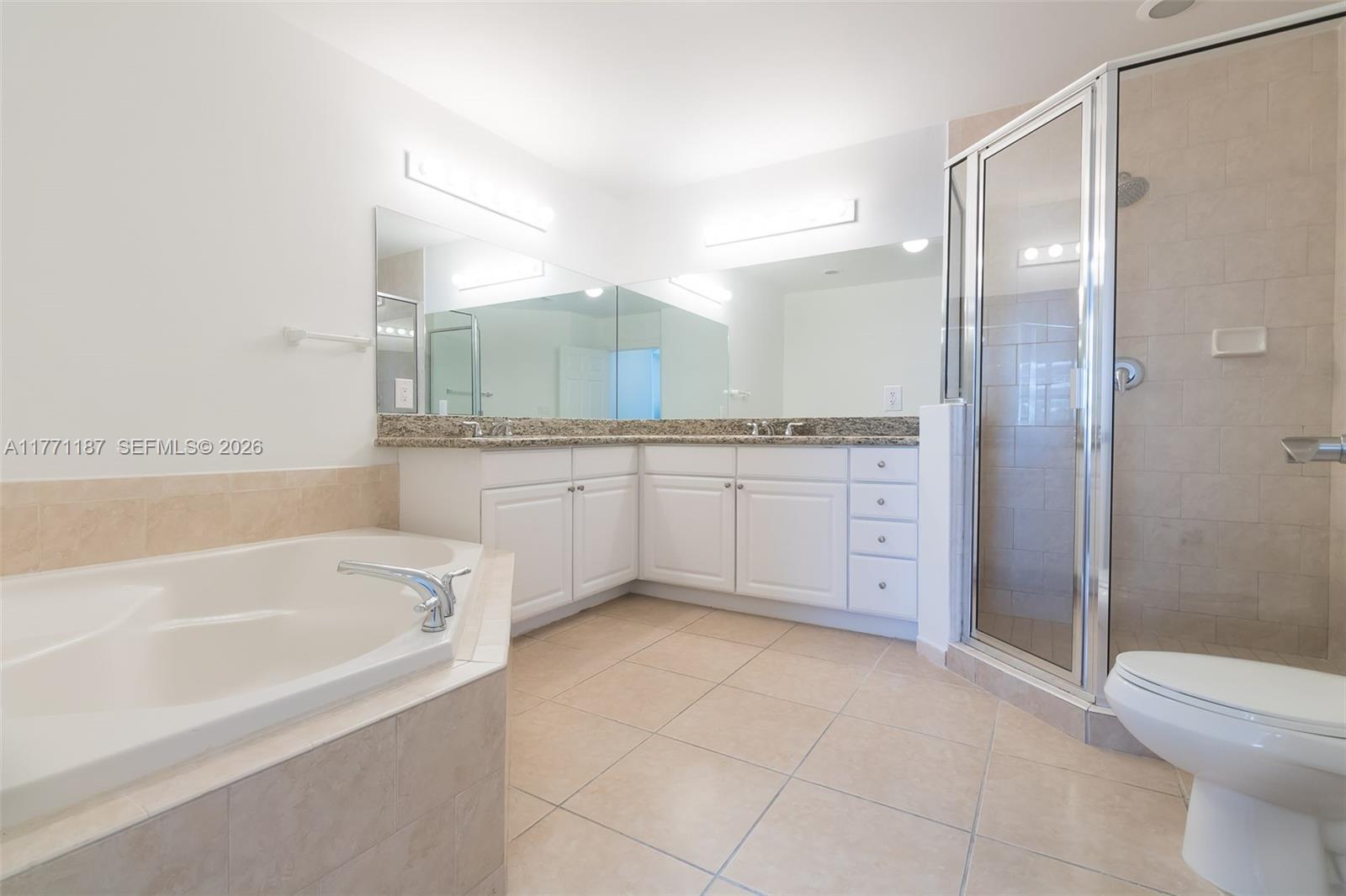 3001 NE 185th St #113, Aventura FL 33180