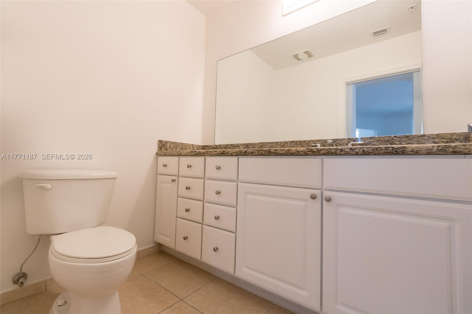 3001 NE 185th St #113, Aventura FL 33180