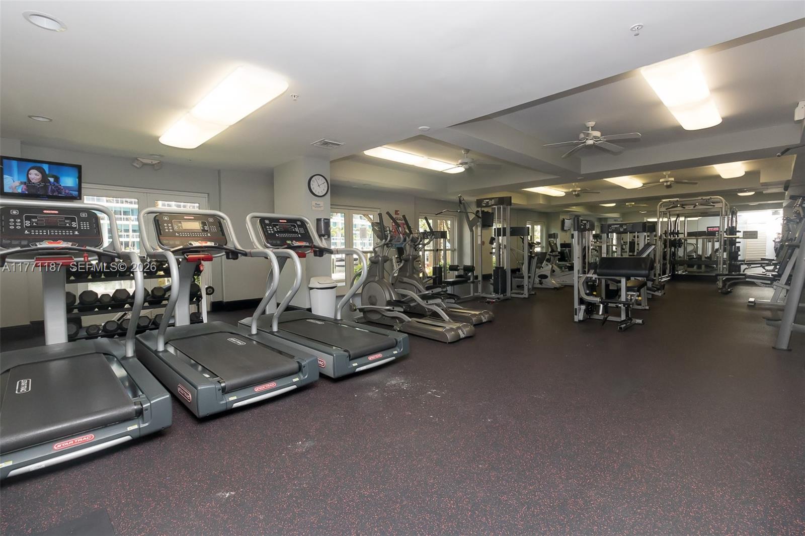 3001 NE 185th St #113, Aventura FL 33180