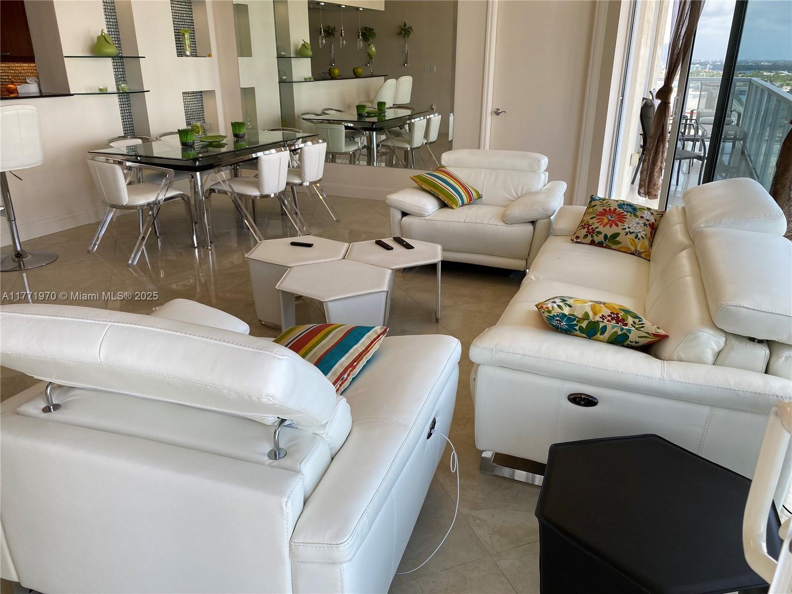 16699 Collins Ave #1607, Sunny Isles Beach FL 33160