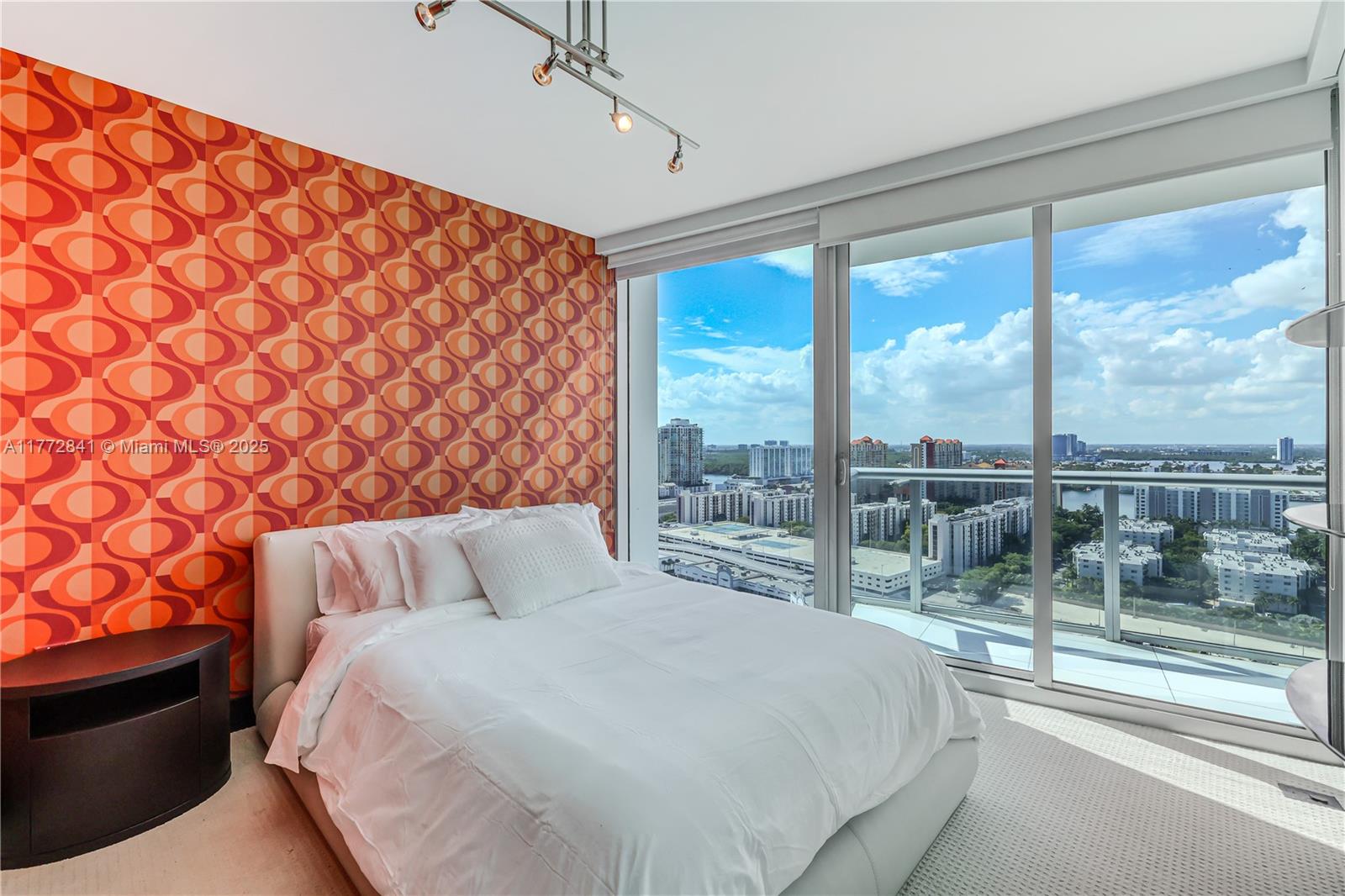 17001 Collins Ave #2508, Sunny Isles Beach FL 33160
