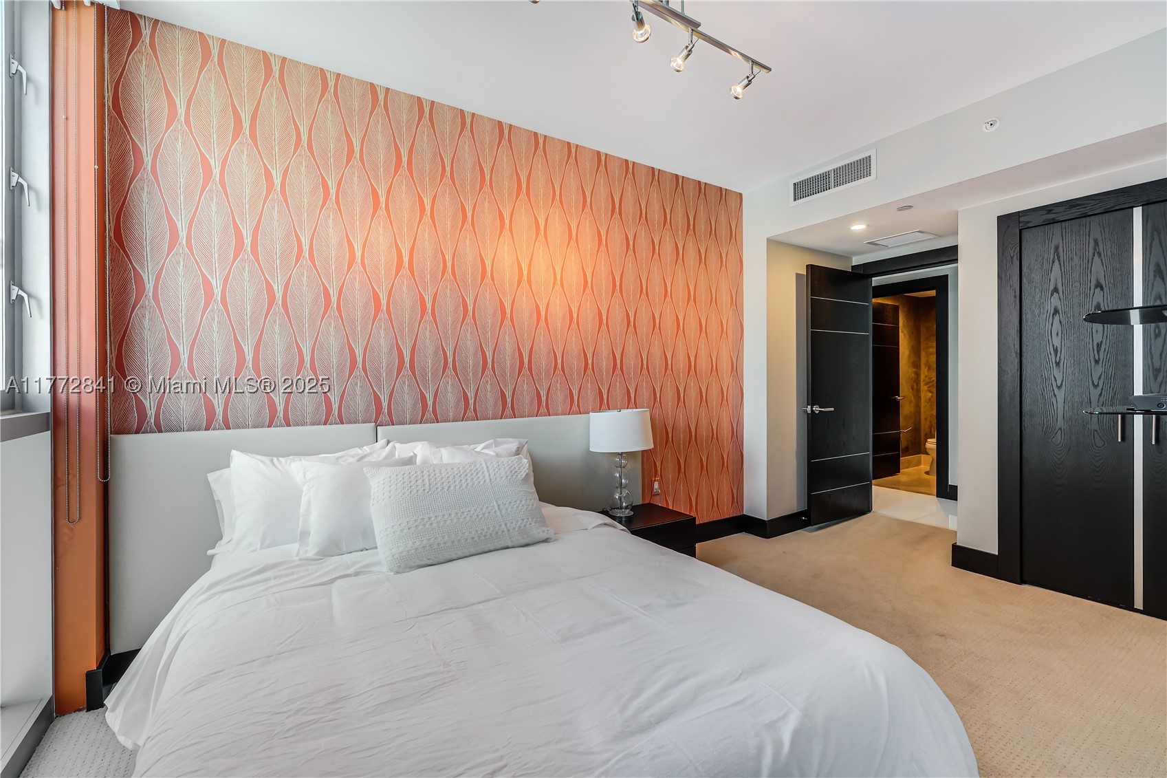 17001 Collins Ave #2508, Sunny Isles Beach FL 33160