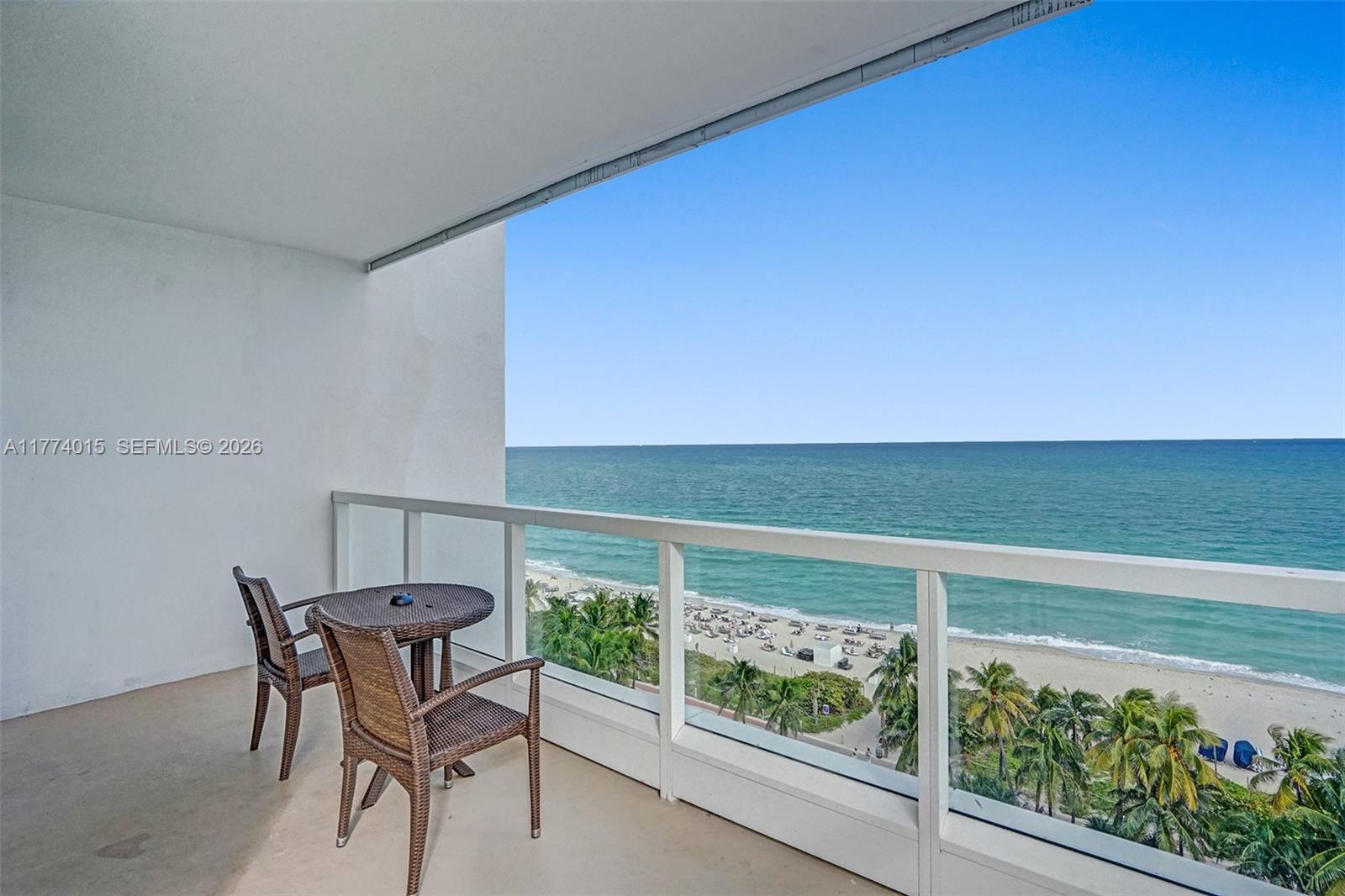 4391 Collins Ave #913/914, Miami Beach FL 33140