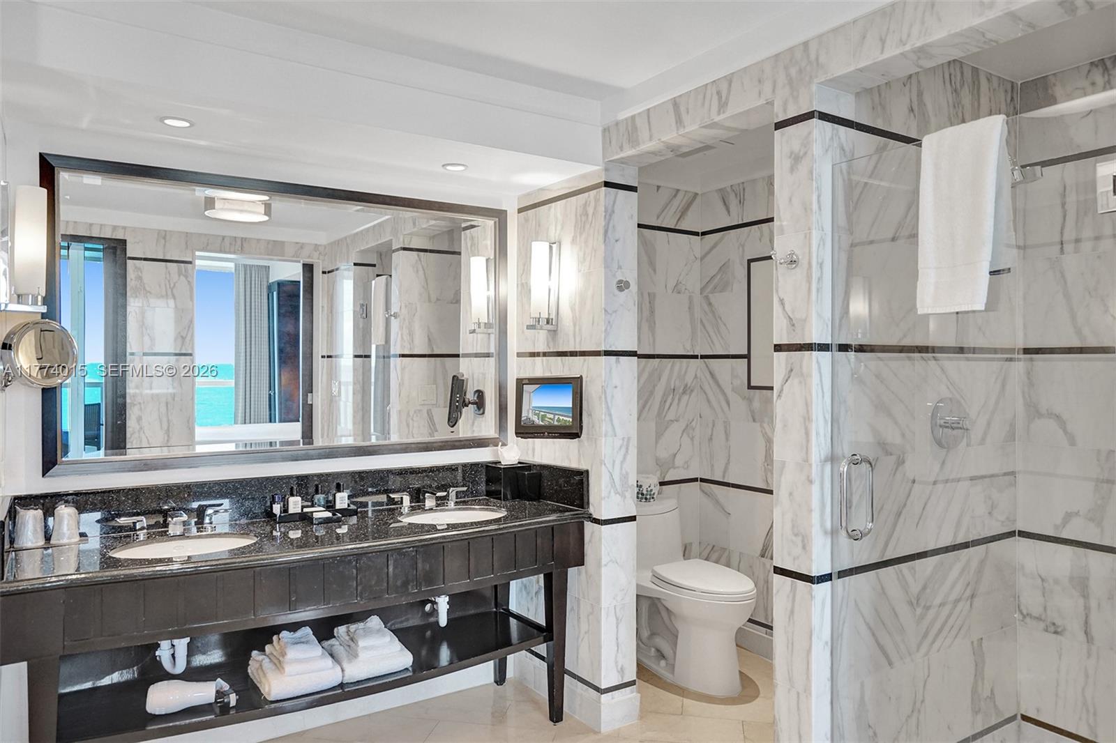 4391 Collins Ave #913/914, Miami Beach FL 33140