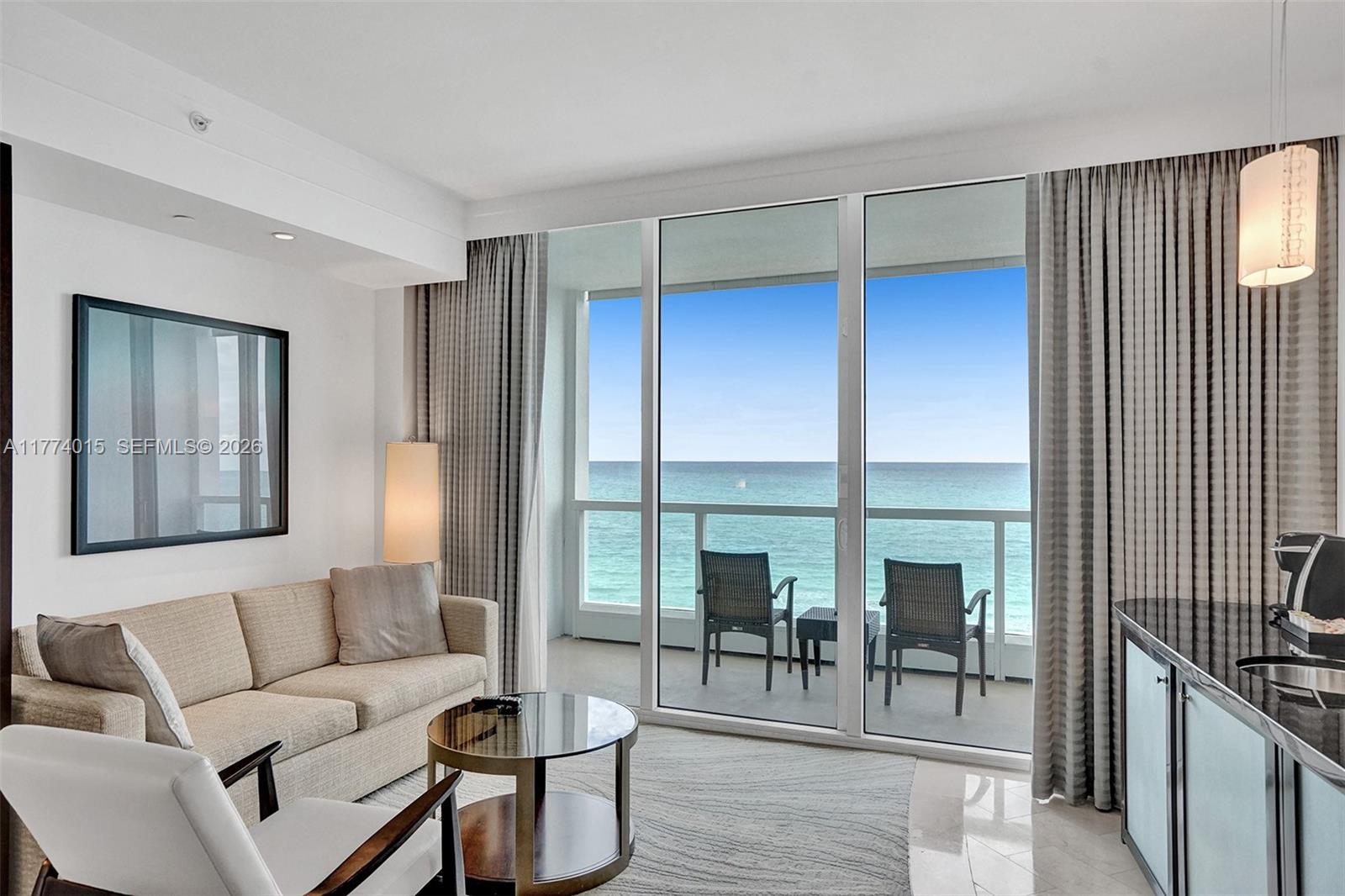 4391 Collins Ave #913/914, Miami Beach FL 33140