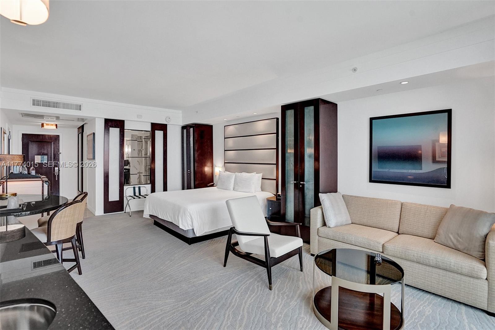 4391 Collins Ave #913/914, Miami Beach FL 33140