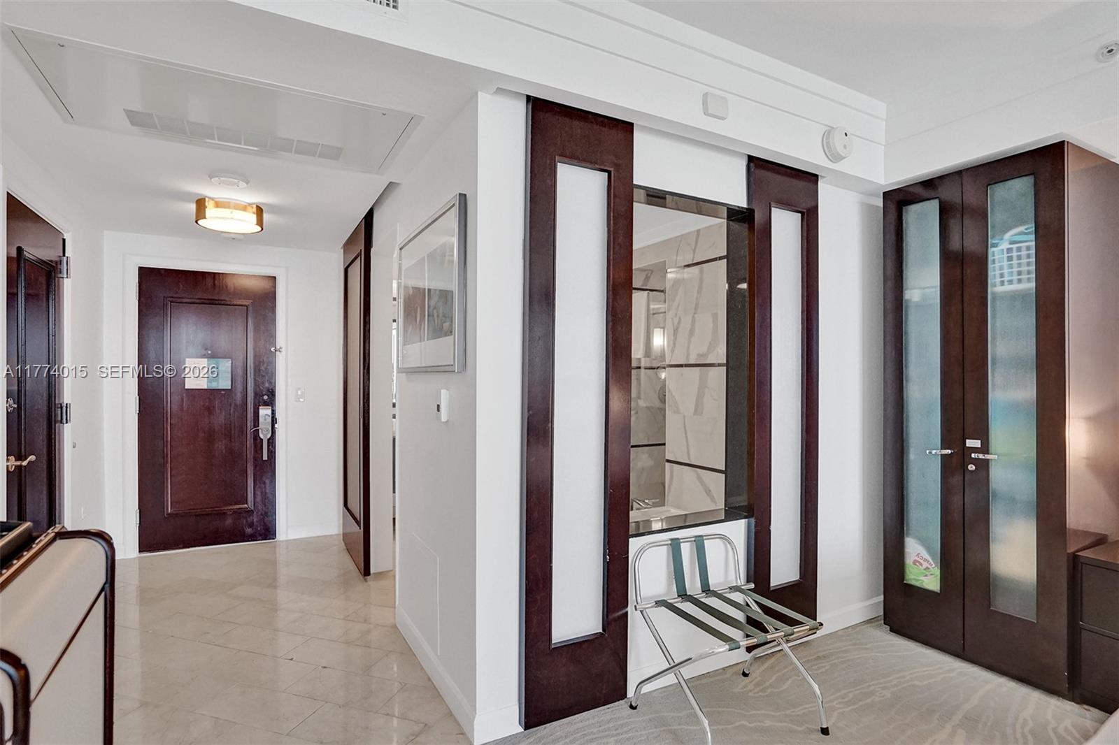 4391 Collins Ave #913/914, Miami Beach FL 33140