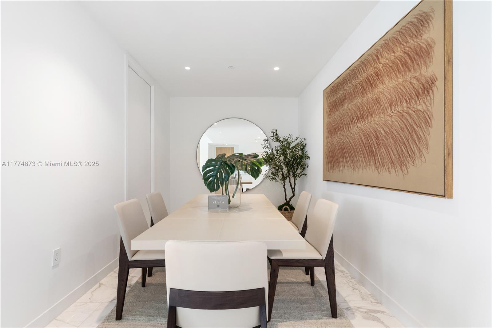 15701 Collins Ave #1004, Sunny Isles Beach FL 33160