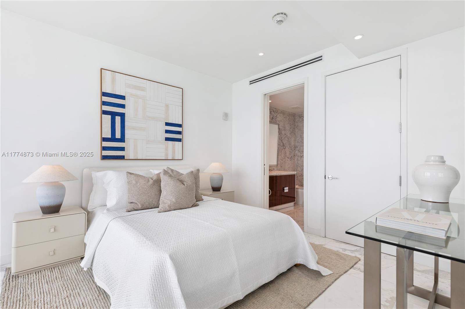15701 Collins Ave #1004, Sunny Isles Beach FL 33160