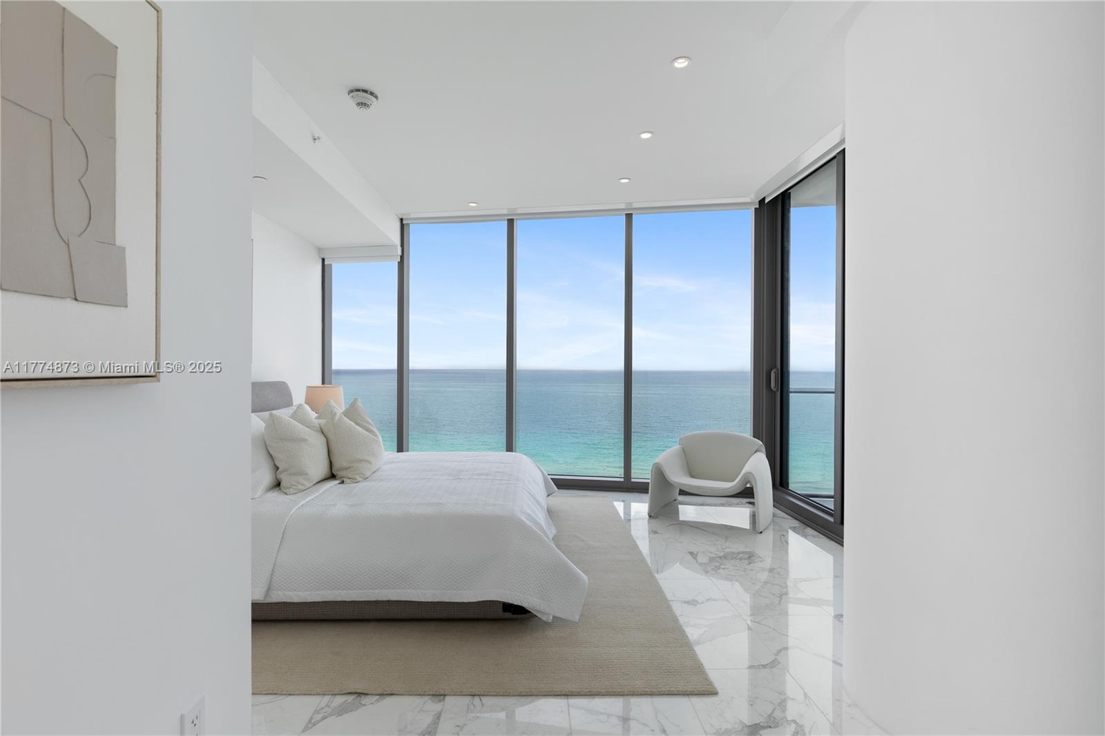 15701 Collins Ave #1004, Sunny Isles Beach FL 33160