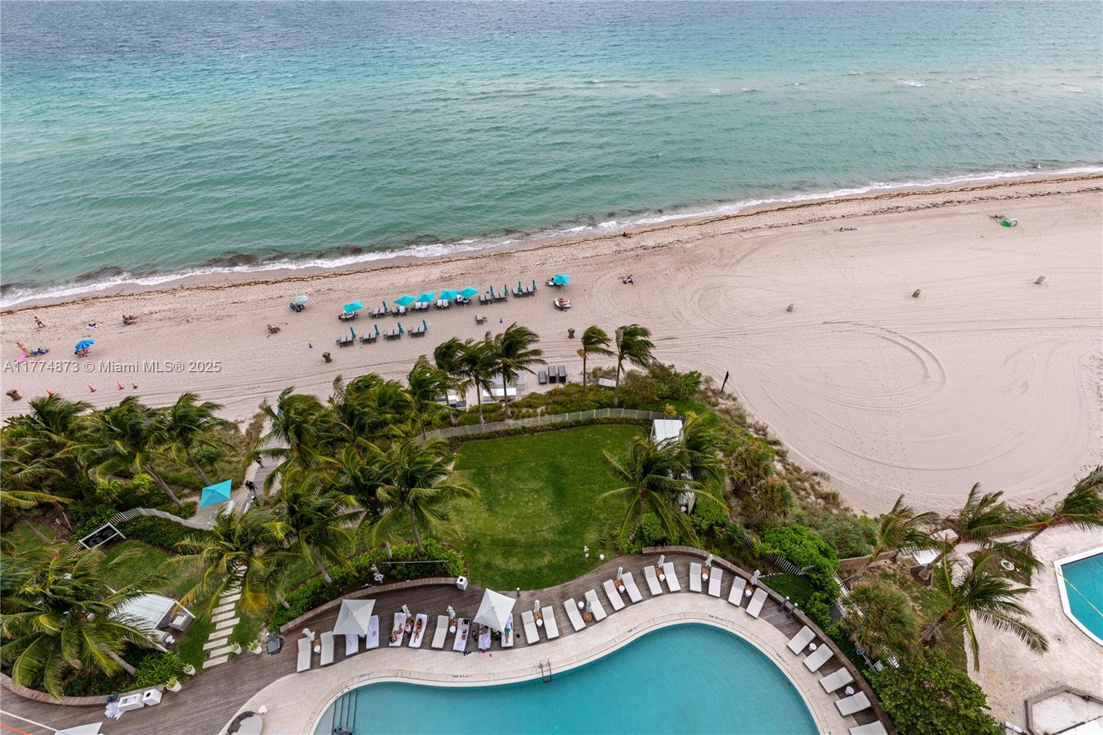 15701 Collins Ave #1004, Sunny Isles Beach FL 33160