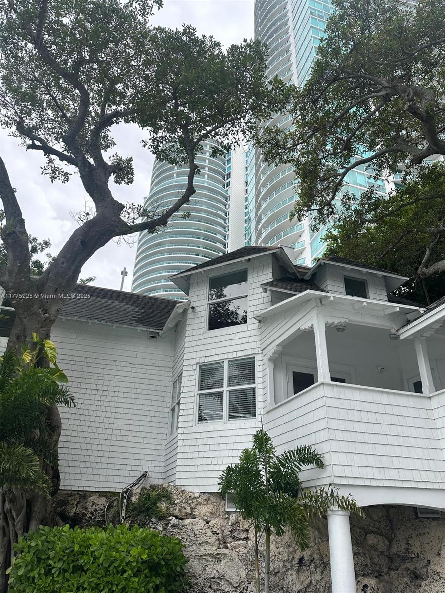 2025 Brickell Ave #605, Miami FL 33129