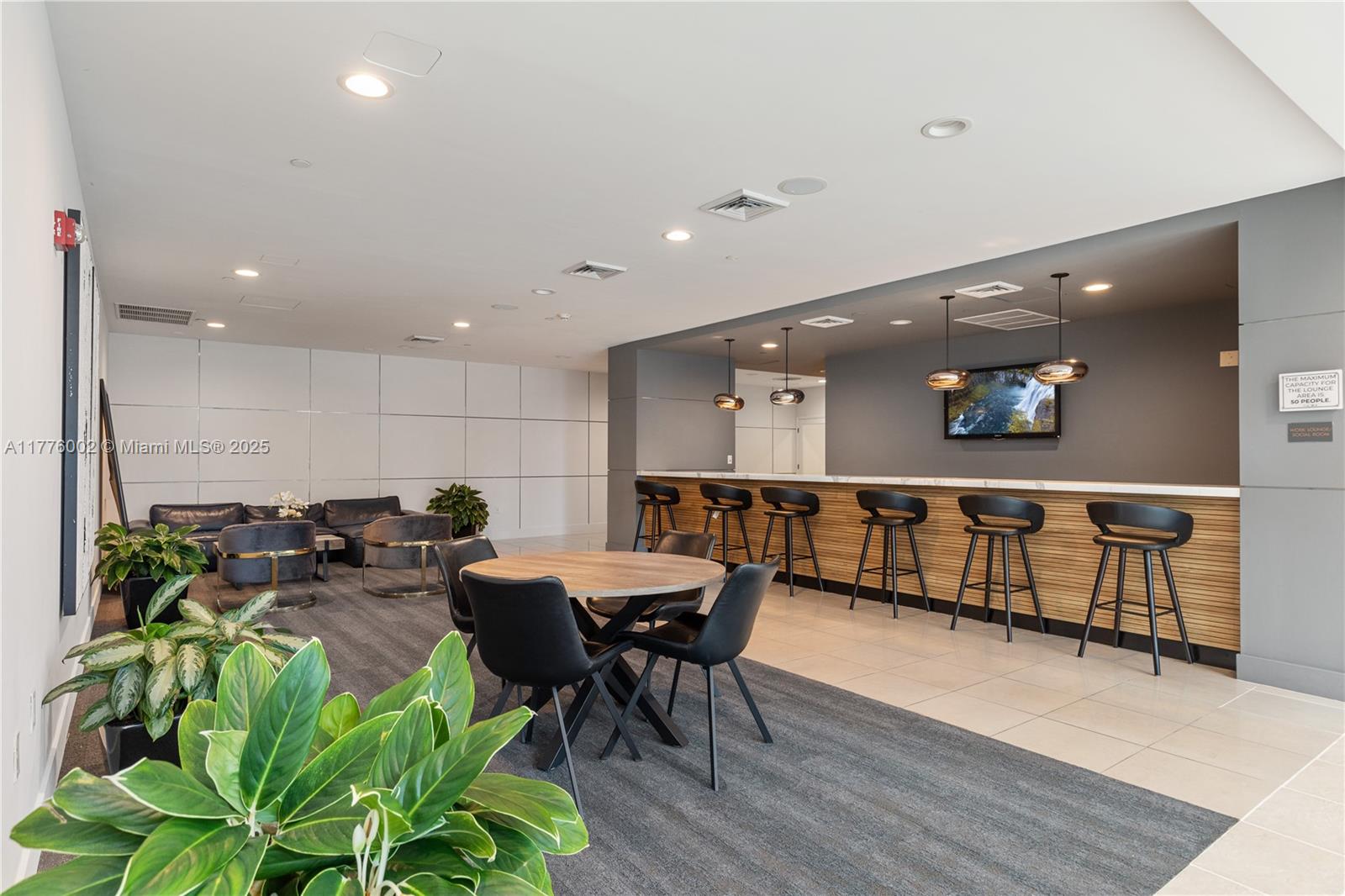 1250 S Miami Ave #1206, Miami FL 33130