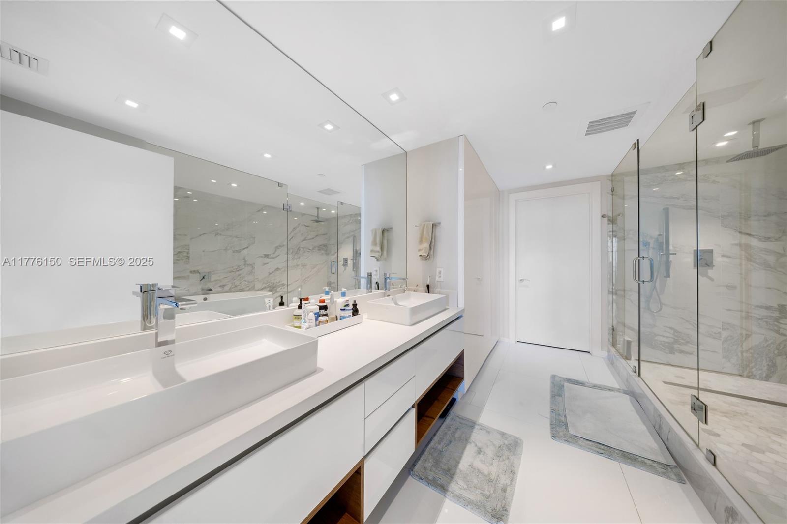 17001 E Collins Ave #1805, Sunny Isles Beach FL 33160