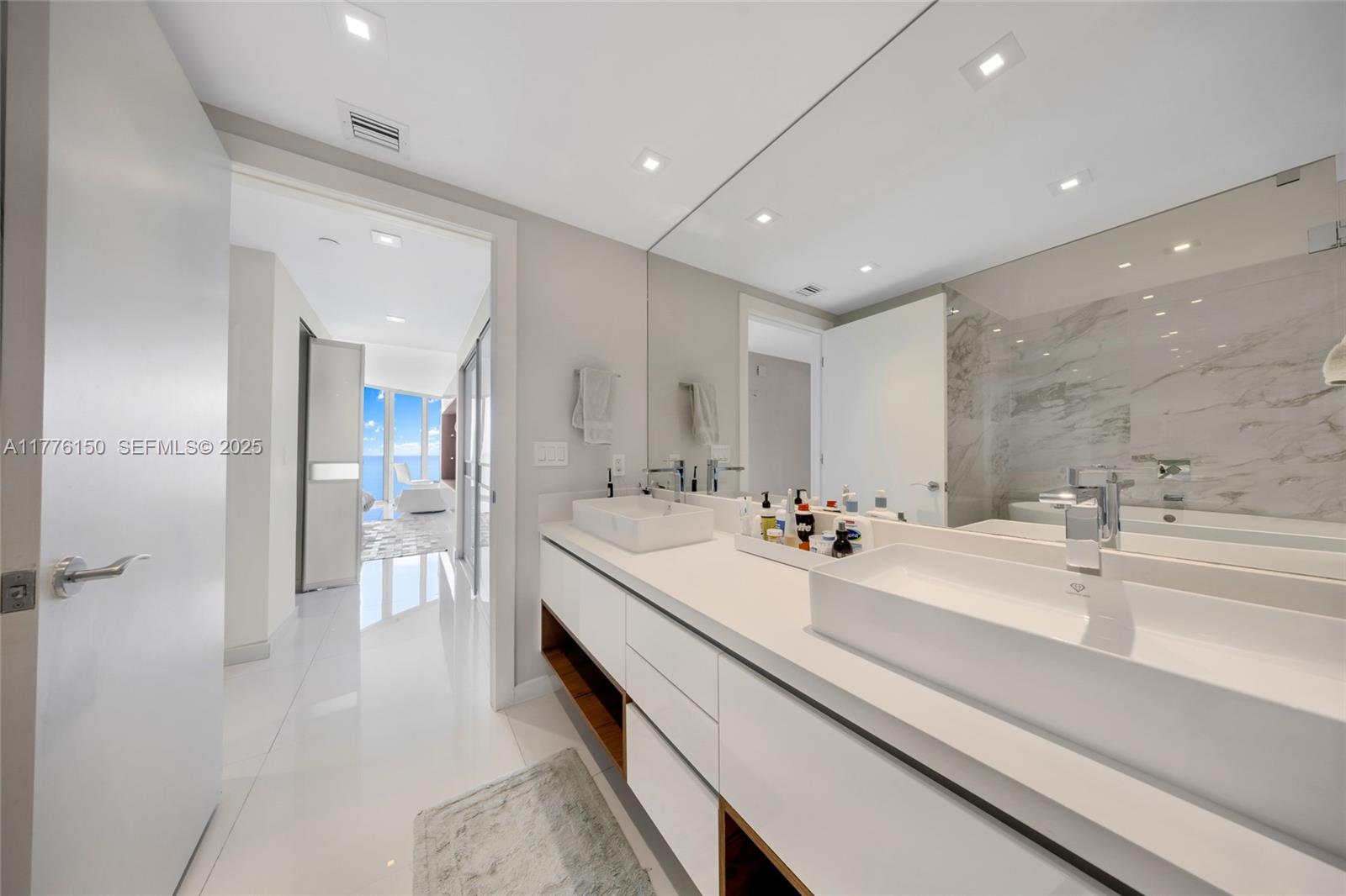 17001 E Collins Ave #1805, Sunny Isles Beach FL 33160
