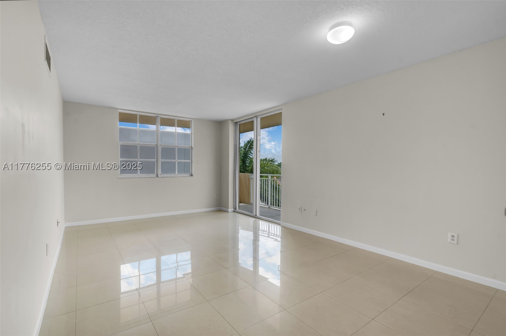 215 SW 42nd Ave #402, Miami FL 33134