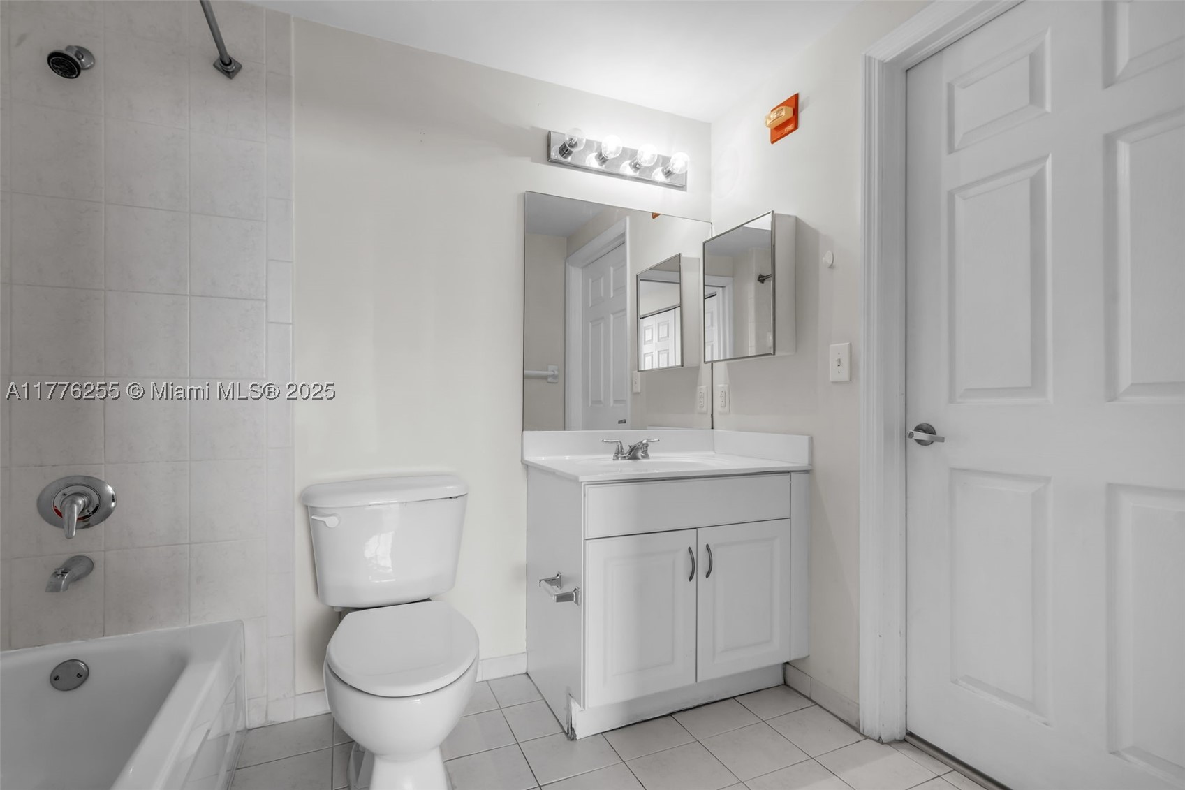 215 SW 42nd Ave #402, Miami FL 33134