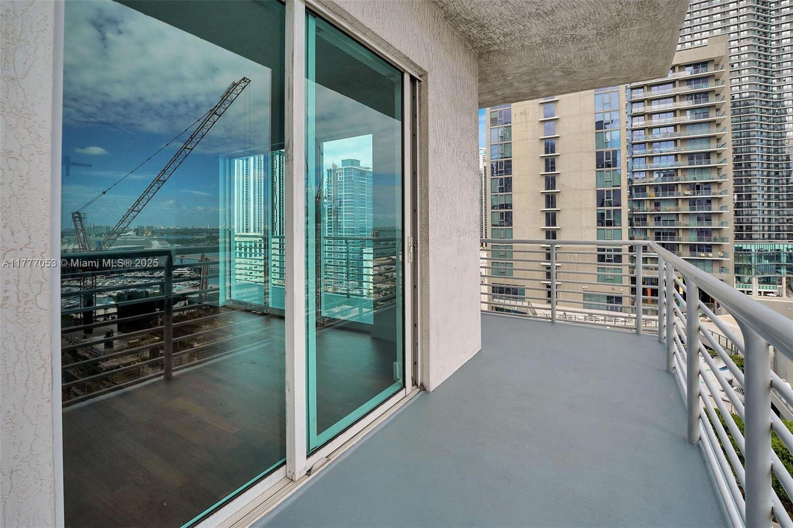 234 NE 3rd St #2202, Miami FL 33132