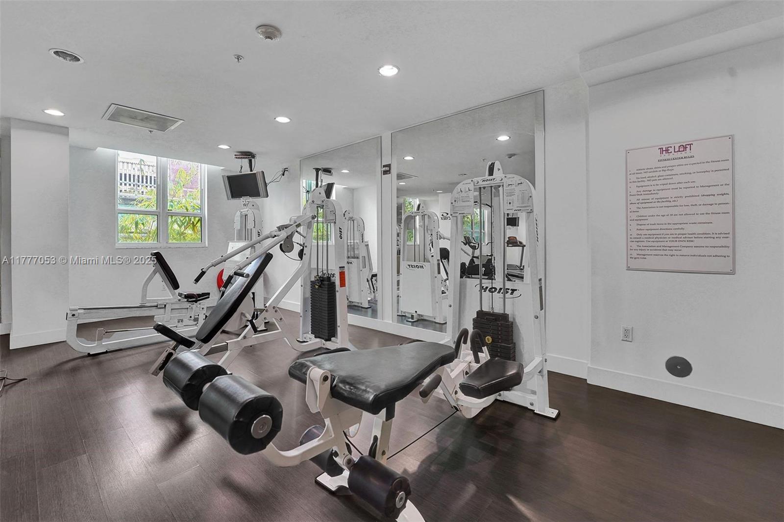 234 NE 3rd St #2202, Miami FL 33132