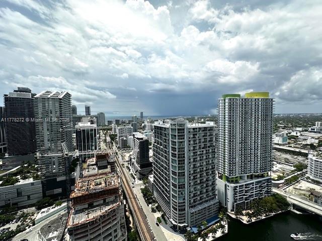 92 SW 3rd St #4104, Miami FL 33130