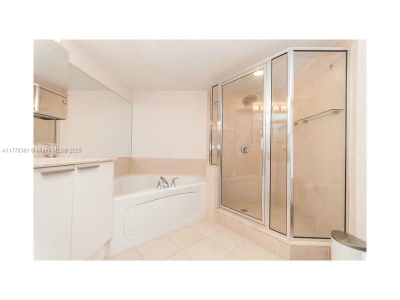 16699 Collins Ave #2406, Sunny Isles Beach FL 33160