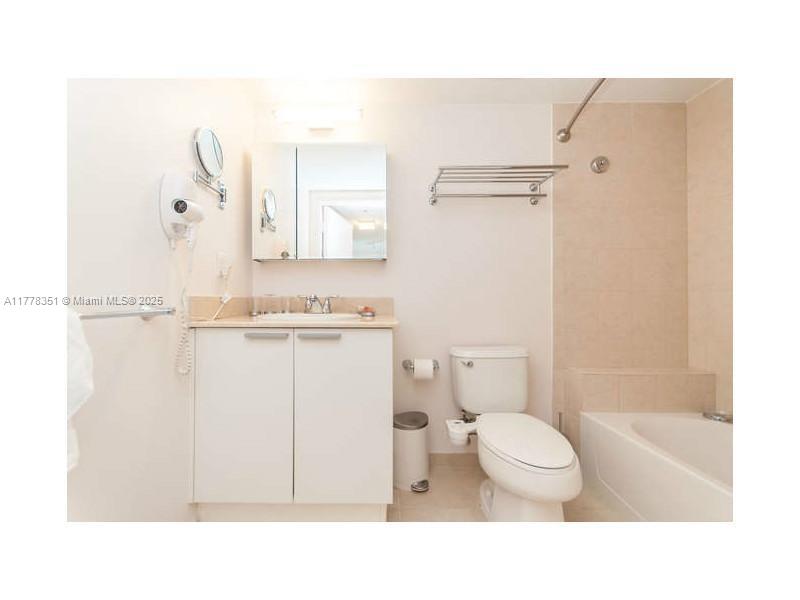 16699 Collins Ave #2406, Sunny Isles Beach FL 33160