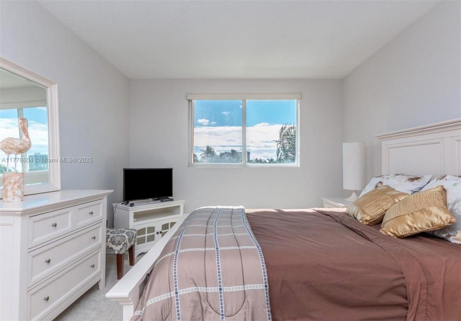 201 Golden Isles Dr #301, Hallandale Beach FL 33009
