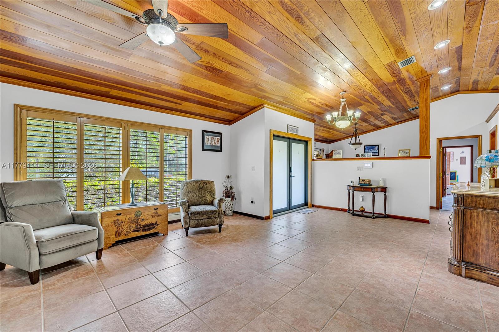7801 SW 170th St, Palmetto Bay FL 33157