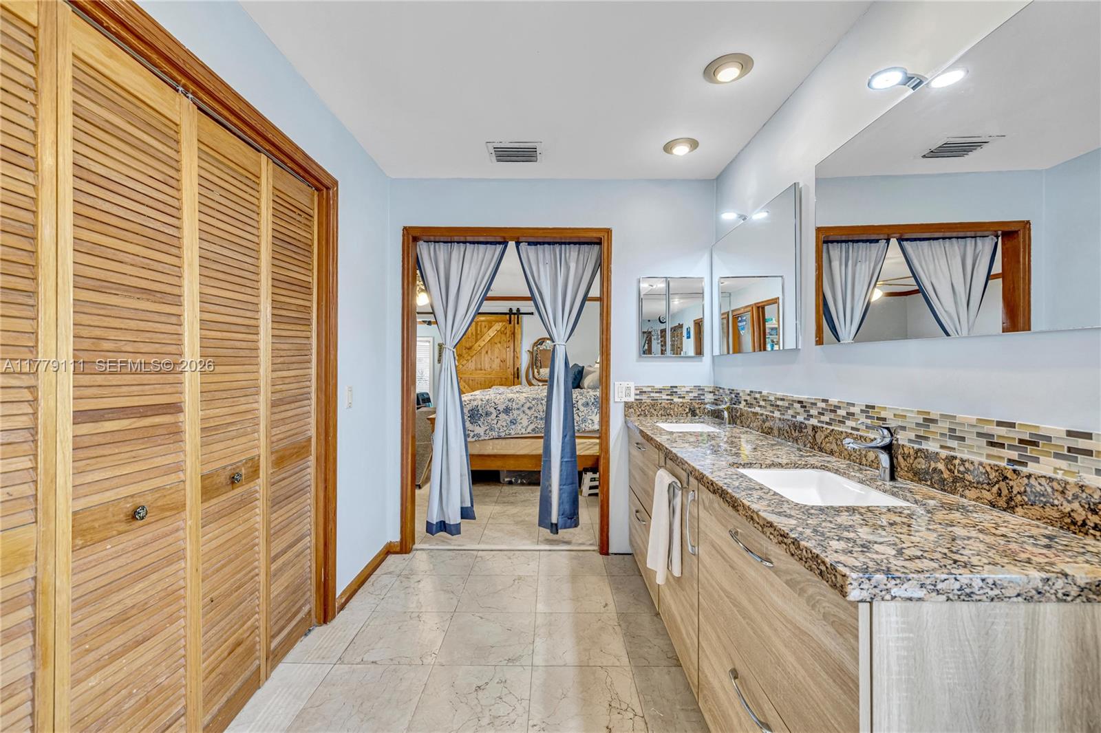 7801 SW 170th St, Palmetto Bay FL 33157