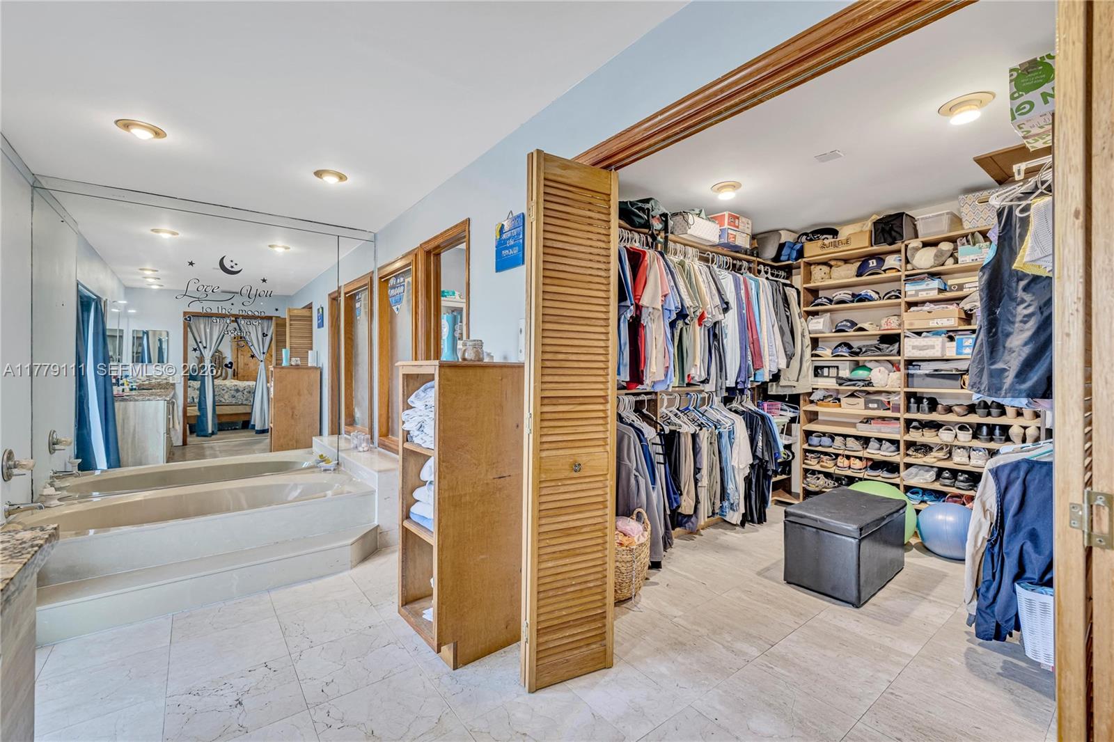 7801 SW 170th St, Palmetto Bay FL 33157